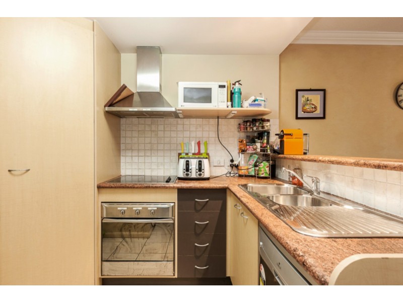 19/81 Annerley Road, Woolloongabba QLD 4102