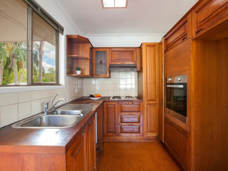 12 Craigmore Street, The Gap QLD 4061