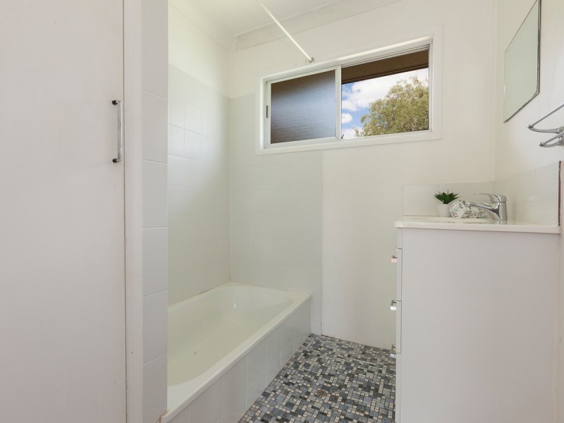 12 Craigmore Street, The Gap QLD 4061