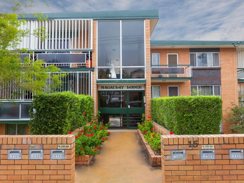 5/15 Macaulay Street, Coorparoo QLD 4151