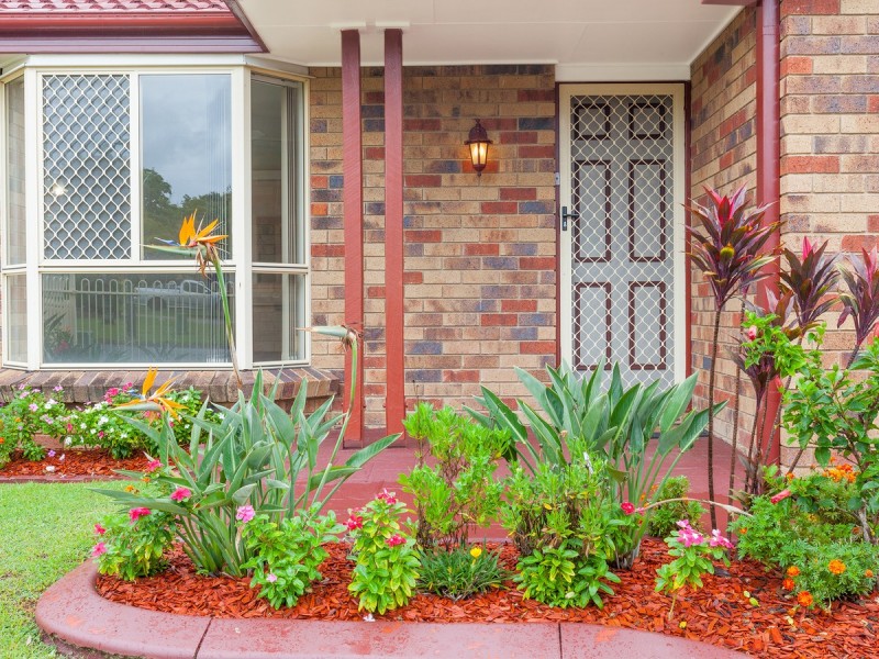 25 Macknish Street, Coopers Plains QLD 4108