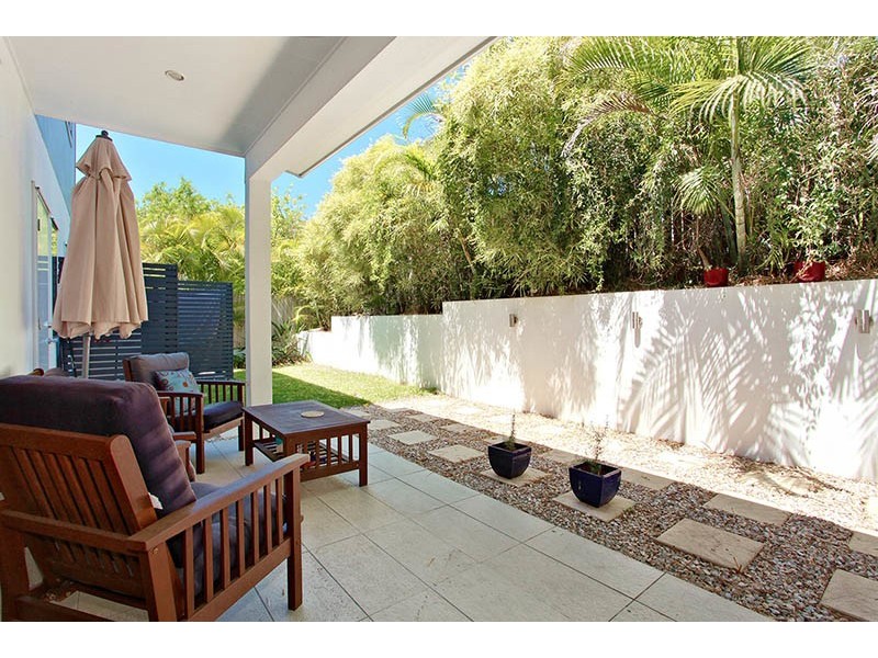 1/31 Burrai St, Morningside QLD 4170