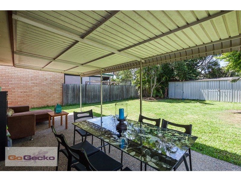 24 Wattle, Cannon Hill QLD 4170