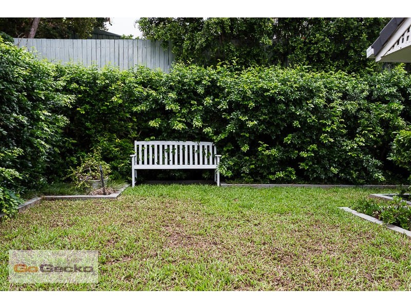 45 Tangmere, Chapel Hill QLD 4069