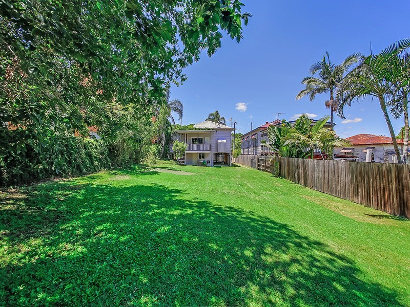 85 Rialto St, Greenslopes QLD 4120