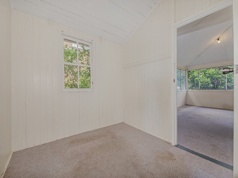 85 Rialto St, Greenslopes QLD 4120