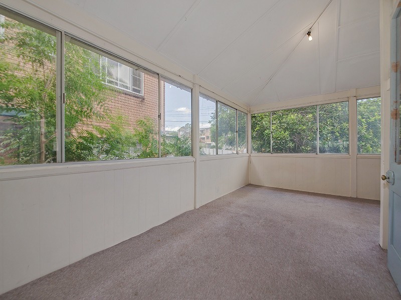 85 Rialto St, Greenslopes QLD 4120
