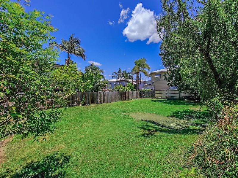 85 Rialto St, Greenslopes QLD 4120