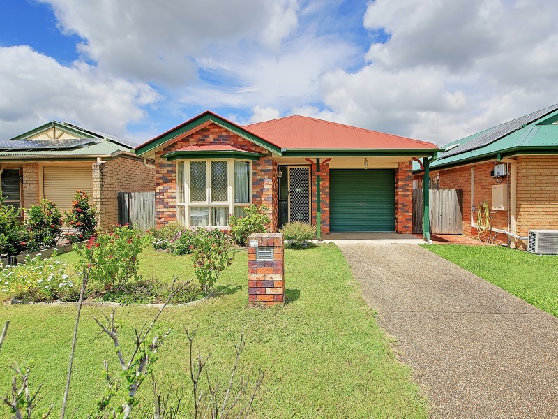 10 Wattle St, Cannon Hill QLD 4170