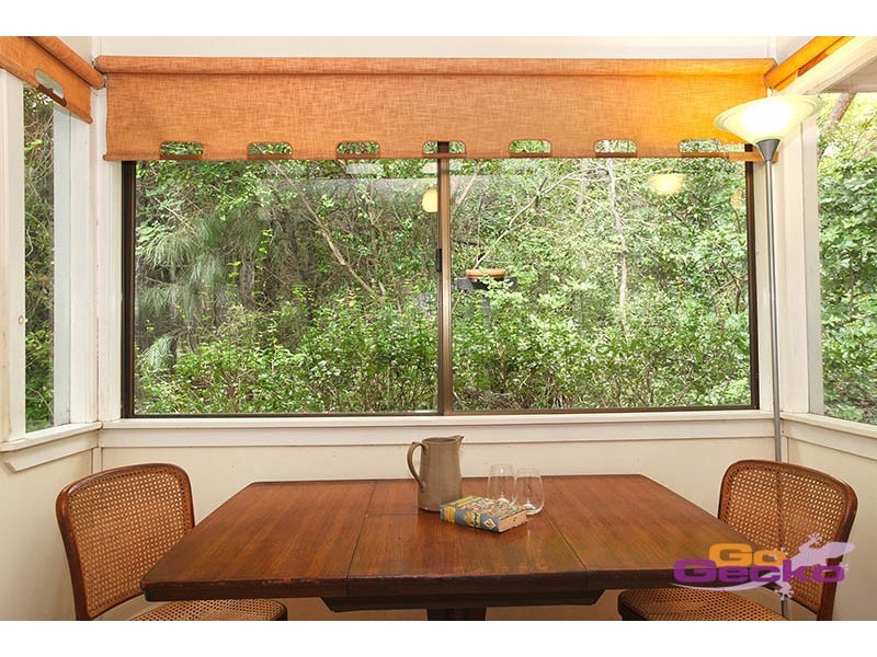 2 Kimba, Chapel Hill QLD 4069