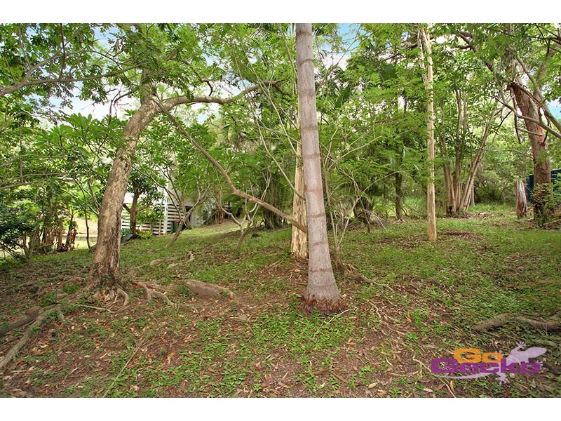 2 Kimba, Chapel Hill QLD 4069