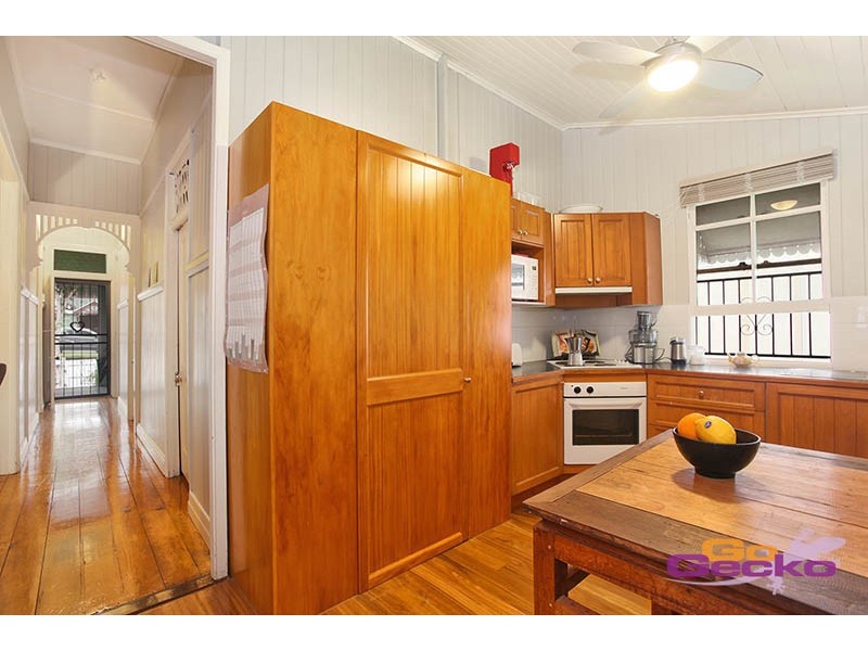 54 Gresham Street, East Brisbane QLD 4169