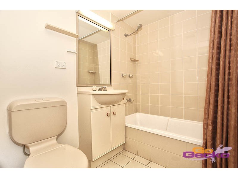 23/37 – 45 Wharf Street, Kangaroo Point QLD 4169