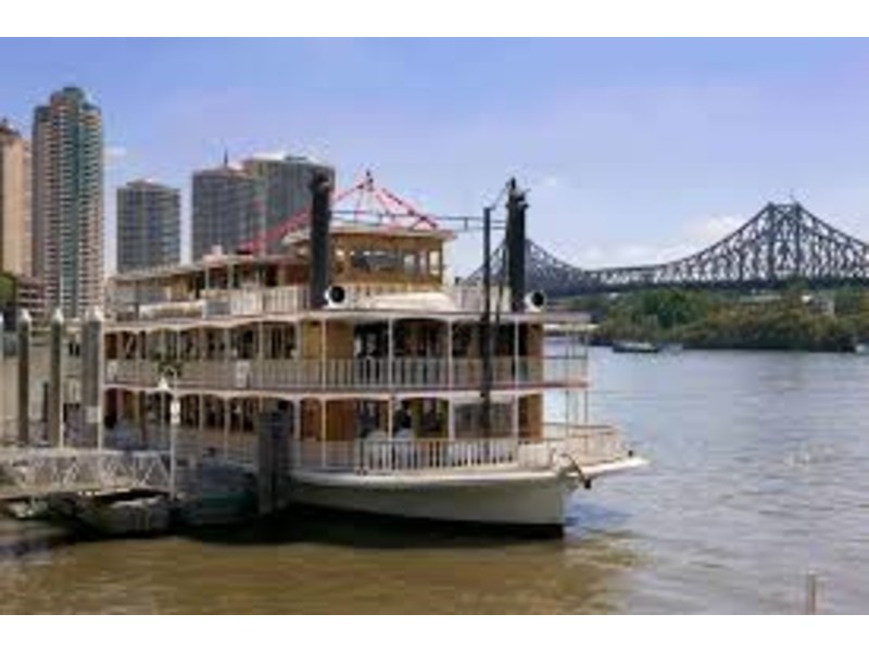 23/37 – 45 Wharf Street, Kangaroo Point QLD 4169