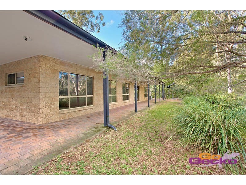 911 Mt Crosby Road, Karana Downs QLD 4306