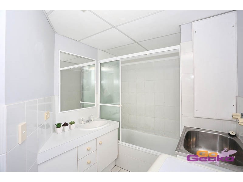 2/11 Jamieson Street, Bulimba QLD 4171