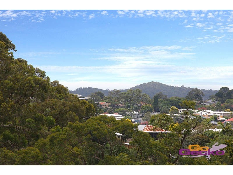 12 Dodwell Street, Holland Park West QLD 4121