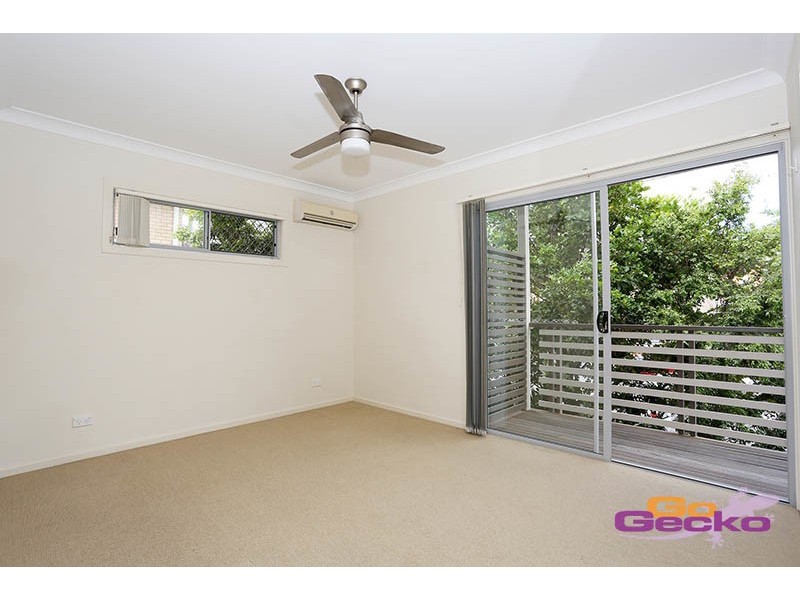 4/15 Mansfield Street, Coorparoo QLD 4151