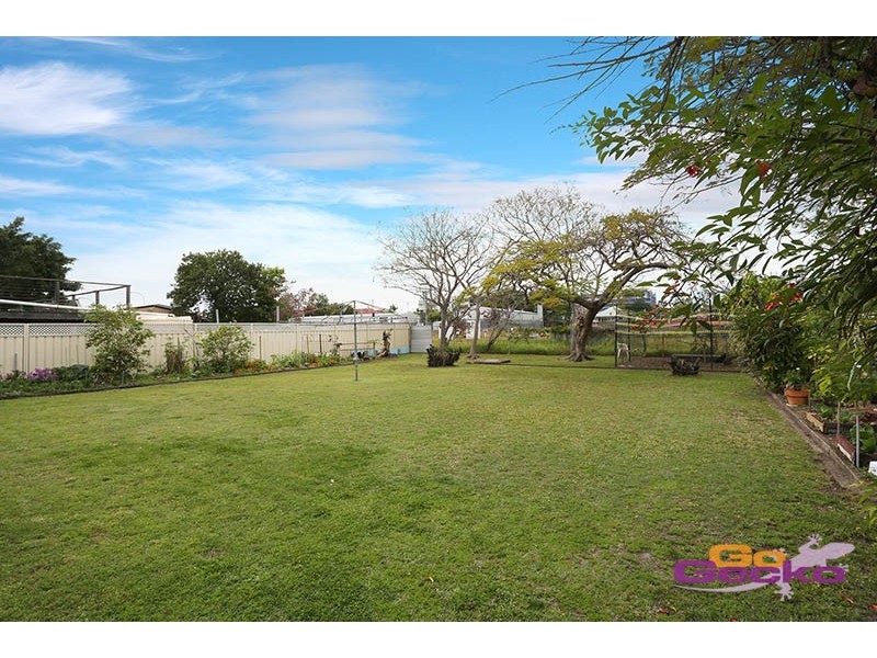 117 Armstrong Street, Cannon Hill QLD 4170