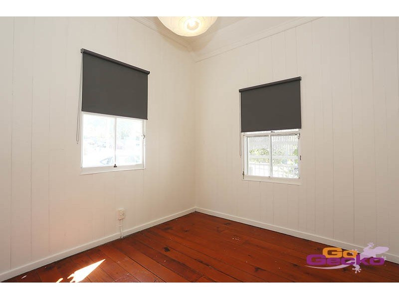 15 Newdegate Street, Greenslopes QLD 4120