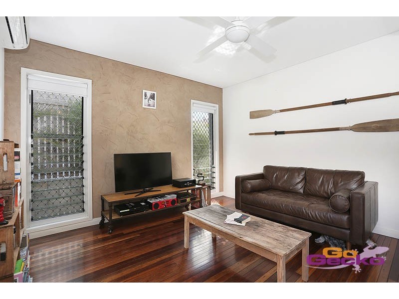 1/15 Halstead Street, Coorparoo QLD 4151