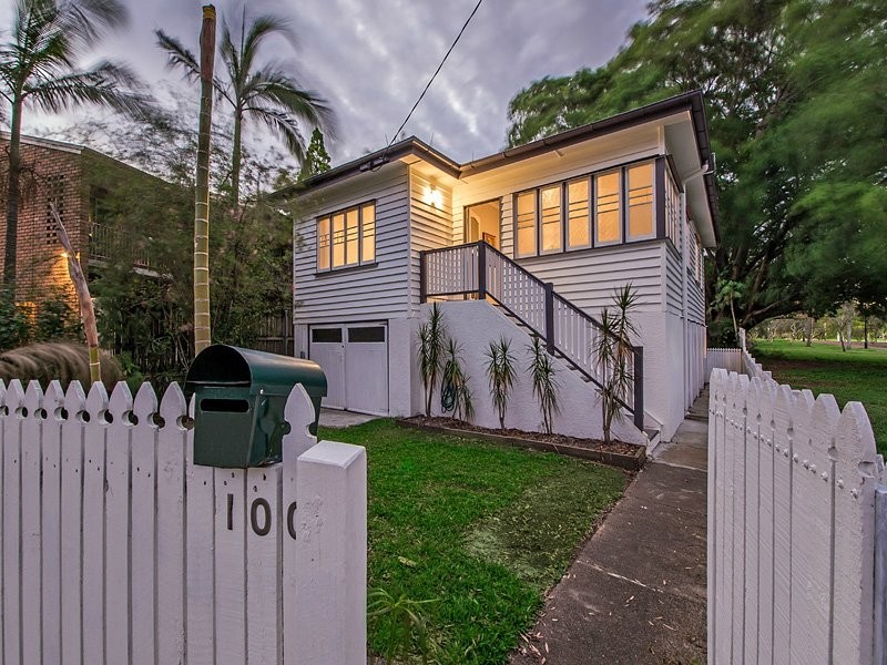 100 Riding Road, Hawthorne QLD 4171