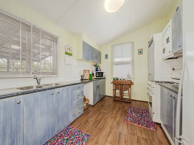 9 Reid St, Woolloongabba QLD 4102