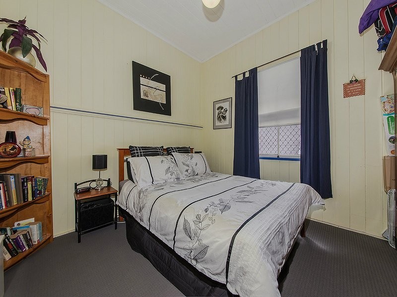 9 Reid St, Woolloongabba QLD 4102