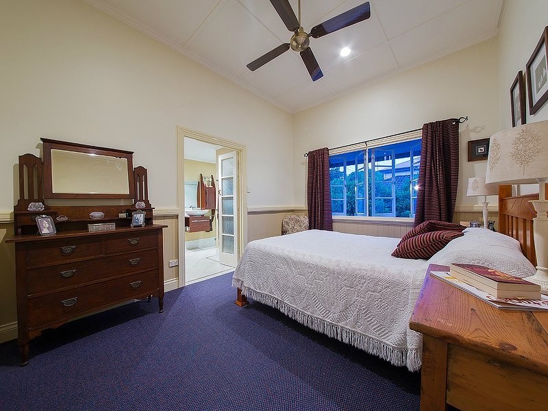 31 Nordenfeldt Road, Cannon Hill QLD 4170