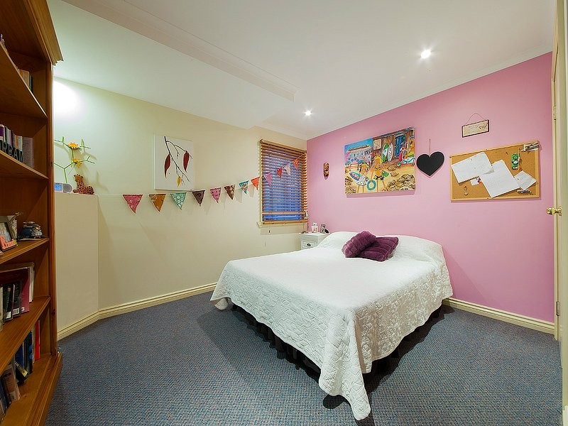 31 Nordenfeldt Road, Cannon Hill QLD 4170