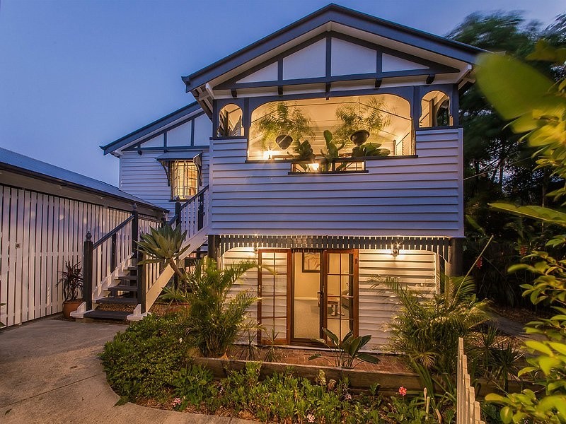 31 Nordenfeldt Road, Cannon Hill QLD 4170