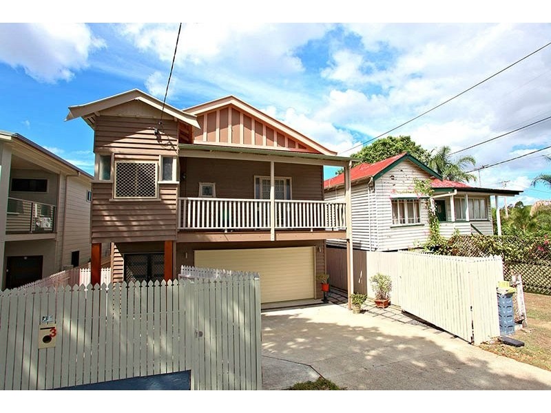 3 Burke St, Coorparoo QLD 4151