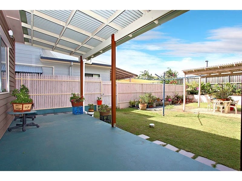 3 Burke St, Coorparoo QLD 4151