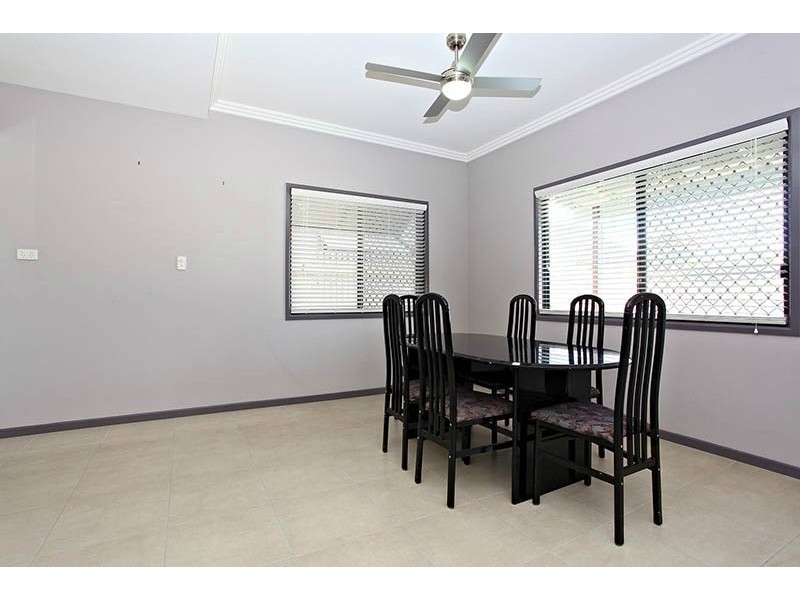3 Burke St, Coorparoo QLD 4151