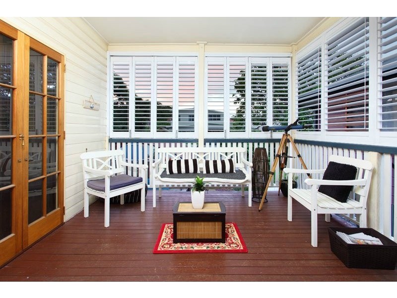 15 Dorothea Street, Cannon Hill QLD 4170