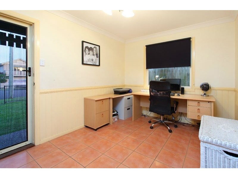 15 Dorothea Street, Cannon Hill QLD 4170