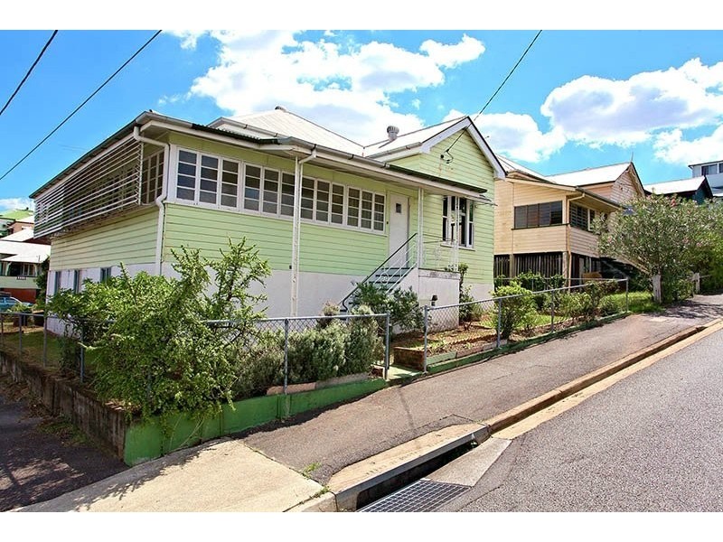 19 Fleurs St, Woolloongabba QLD 4102