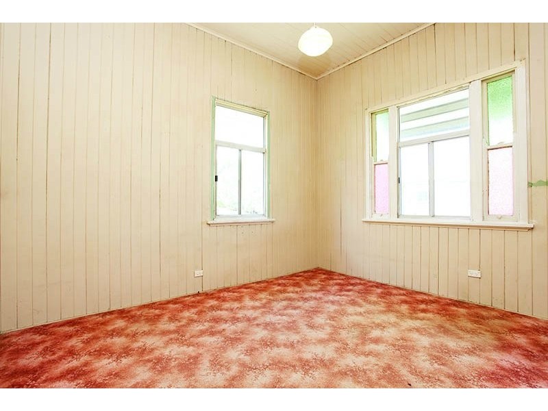 19 Fleurs St, Woolloongabba QLD 4102