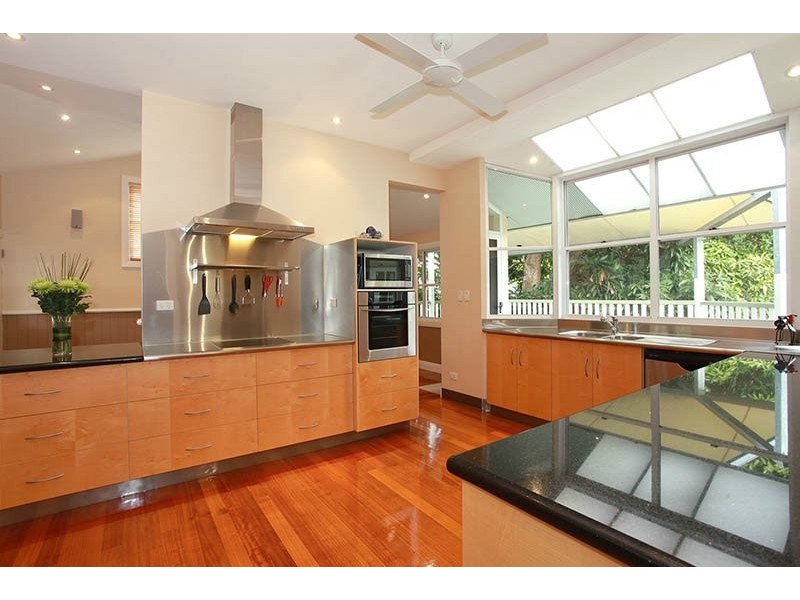 41 Nordenfeldt Road, Cannon Hill QLD 4170