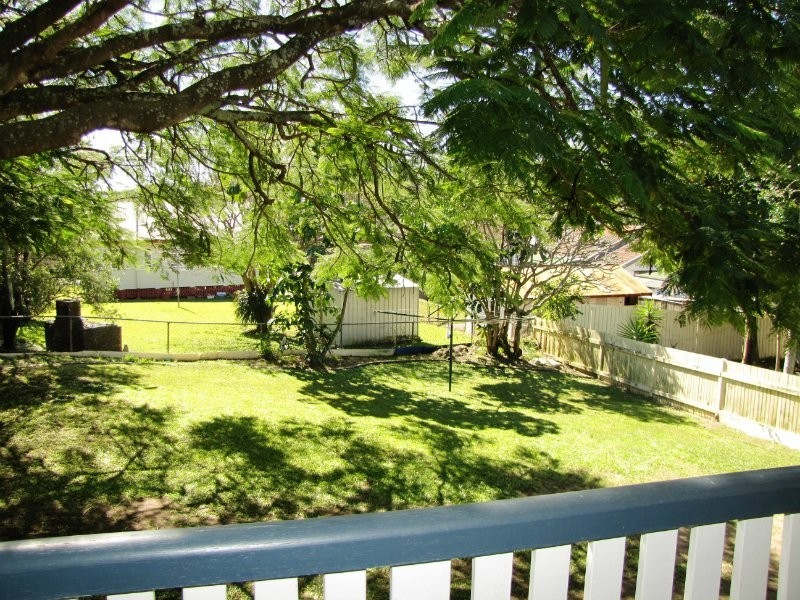 32 Stanley Road, Seven Hills QLD 4170