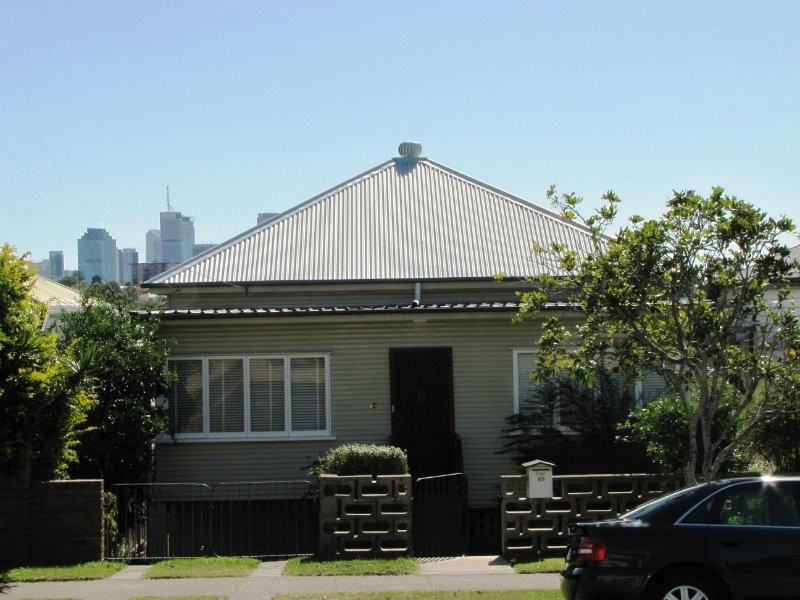 40 Ninth Avenue, Coorparoo QLD 4151