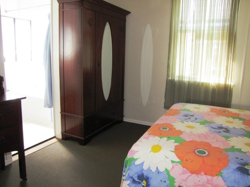 40 Ninth Avenue, Coorparoo QLD 4151