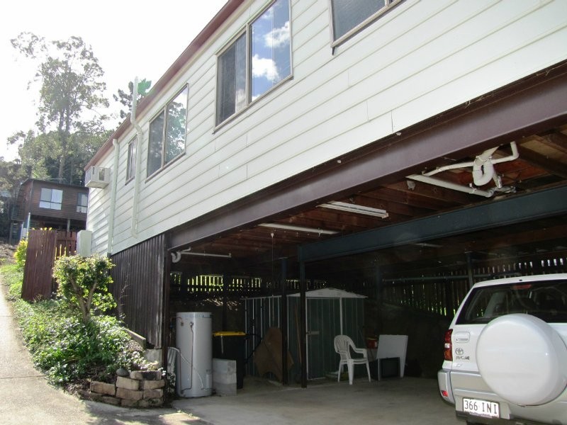 42 Roseglen Street, Greenslopes QLD 4120