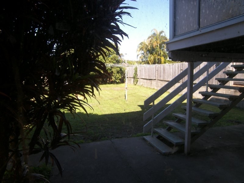 8 Rossiter Street, Morningside QLD 4170