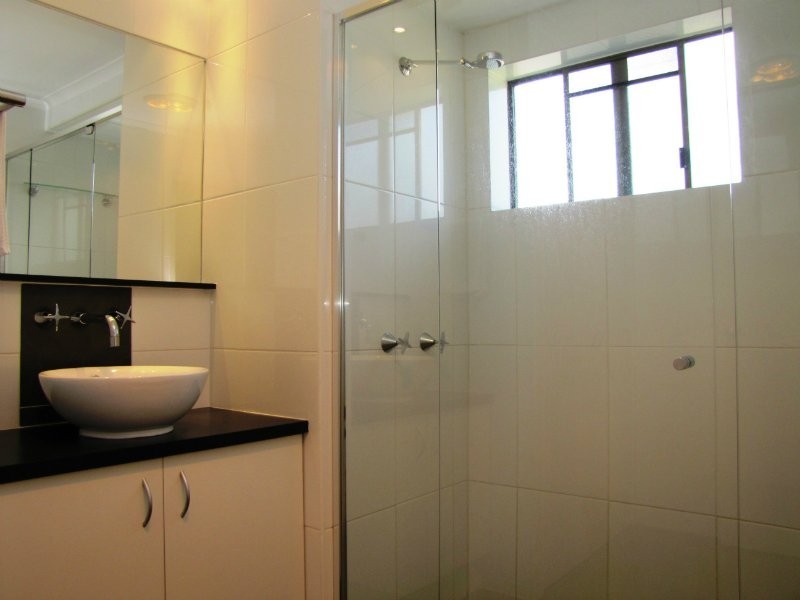 4/63 Nicklin Street, Coorparoo QLD 4151