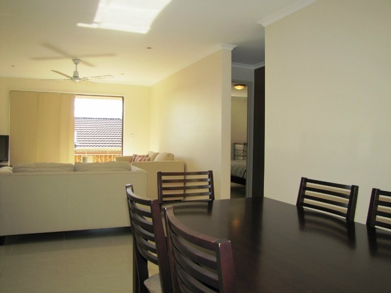 4/63 Nicklin Street, Coorparoo QLD 4151