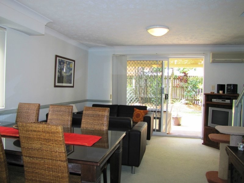 1/20 Mansfield Street, Coorparoo QLD 4151