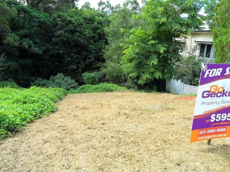 10 Fifth Avenue, Bardon QLD 4065