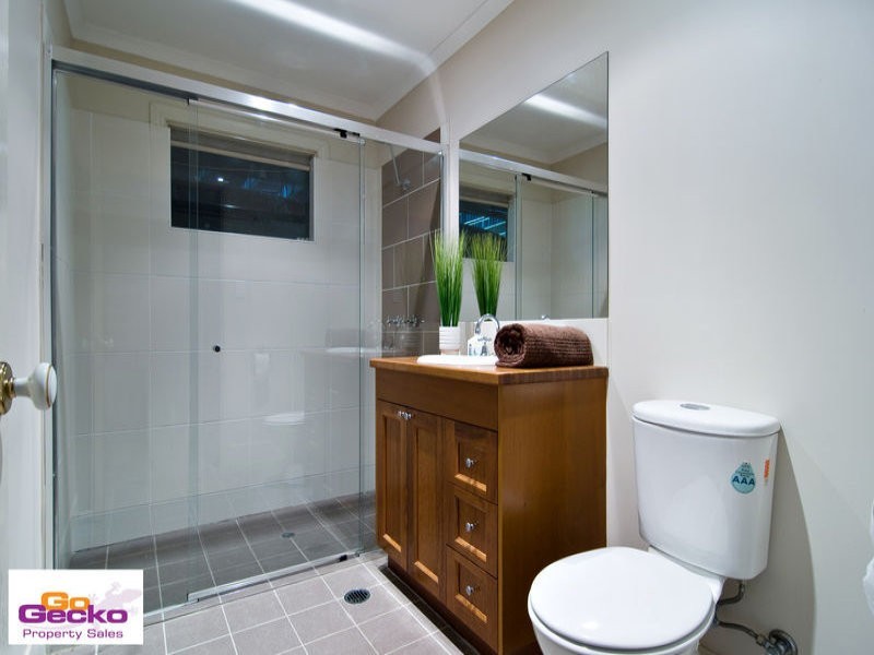 7 Gibbons Road, Samford Valley QLD 4520