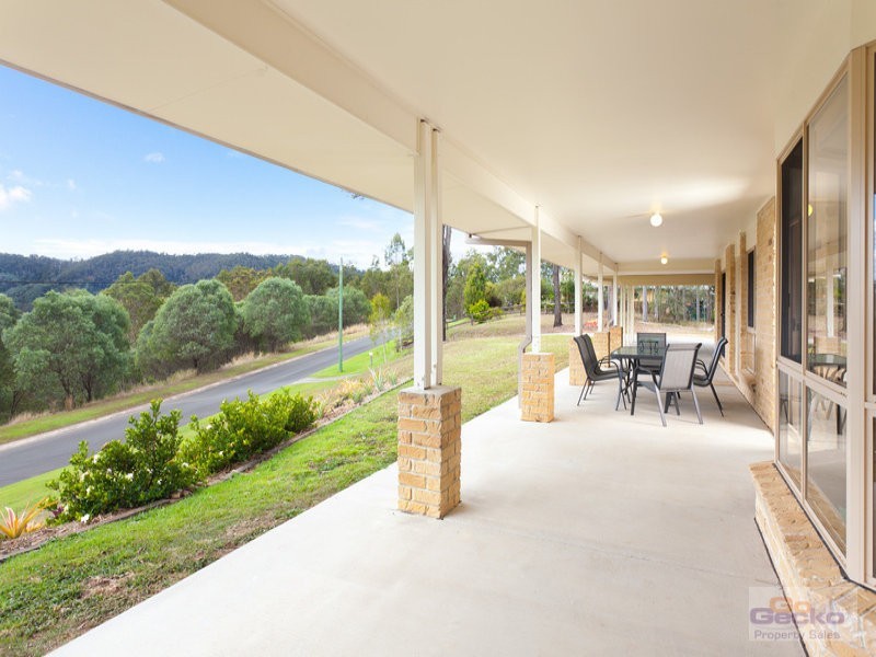 11 Annie Hedge Court, Closeburn QLD 4520